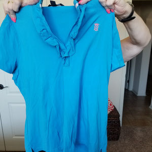 Woman's tops